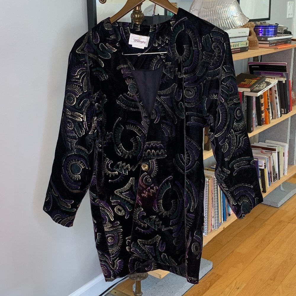 Vintage Velvet long blazer outerwear with gold pops